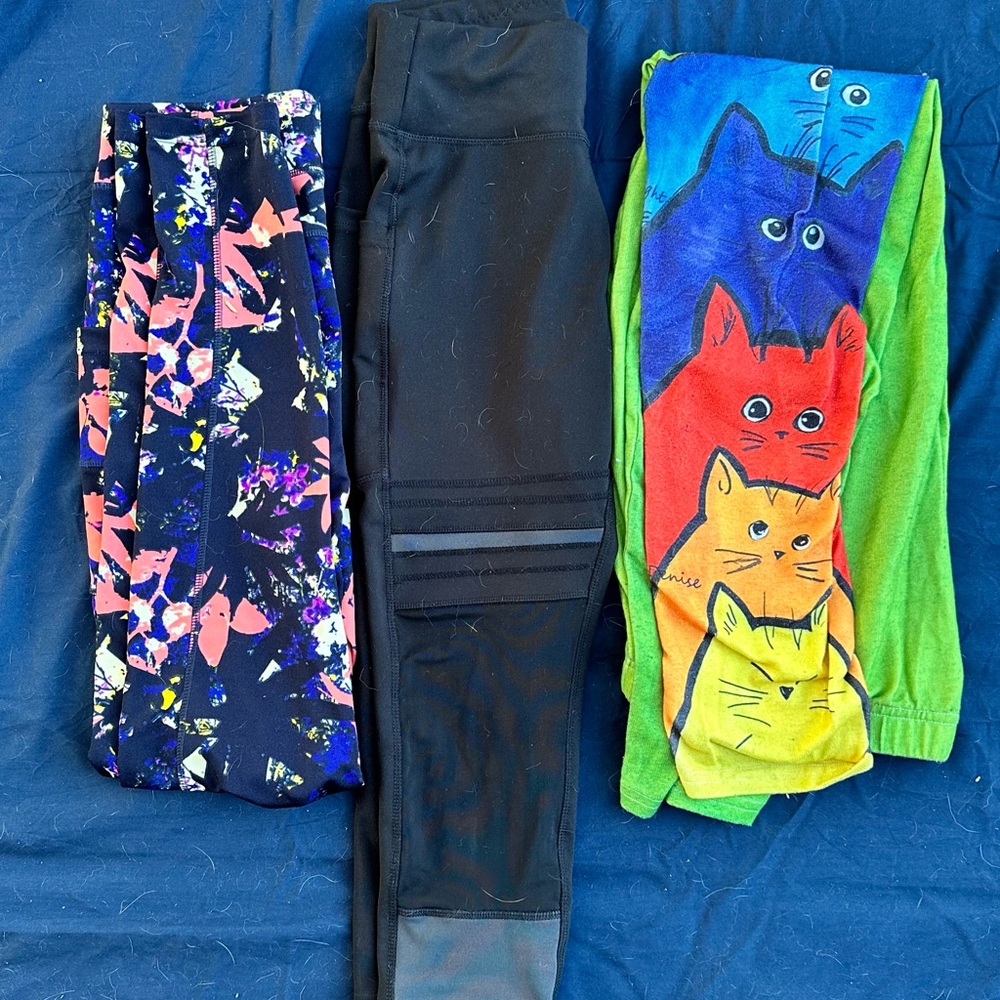 Buy 2 get 1 free! 2 Sz Small Pop Fit High Waist and one pr rainbow cat leggings